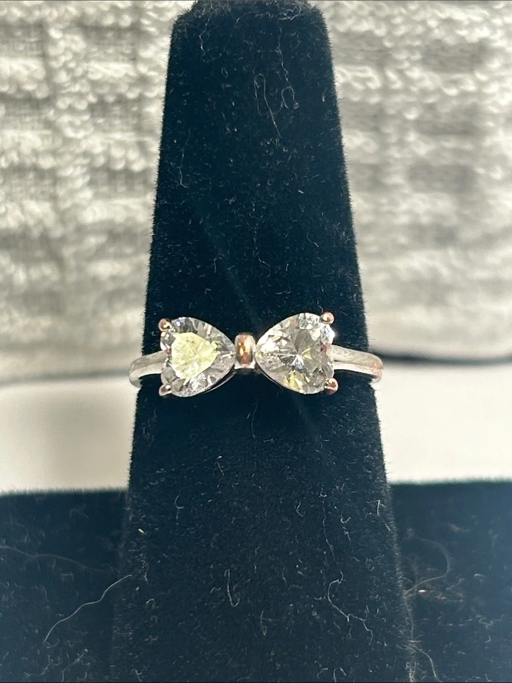 18K White Gold “Bow Tie” Ring